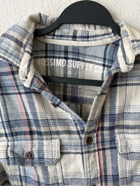 Mossimo Supply Co. Men's Plaid Flannel Cotton Long Sleeve Button-Up Shirt S